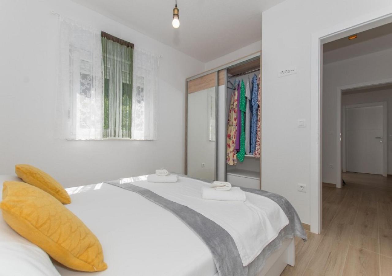 Seaview Apartments Oscar Makarska Exterior photo
