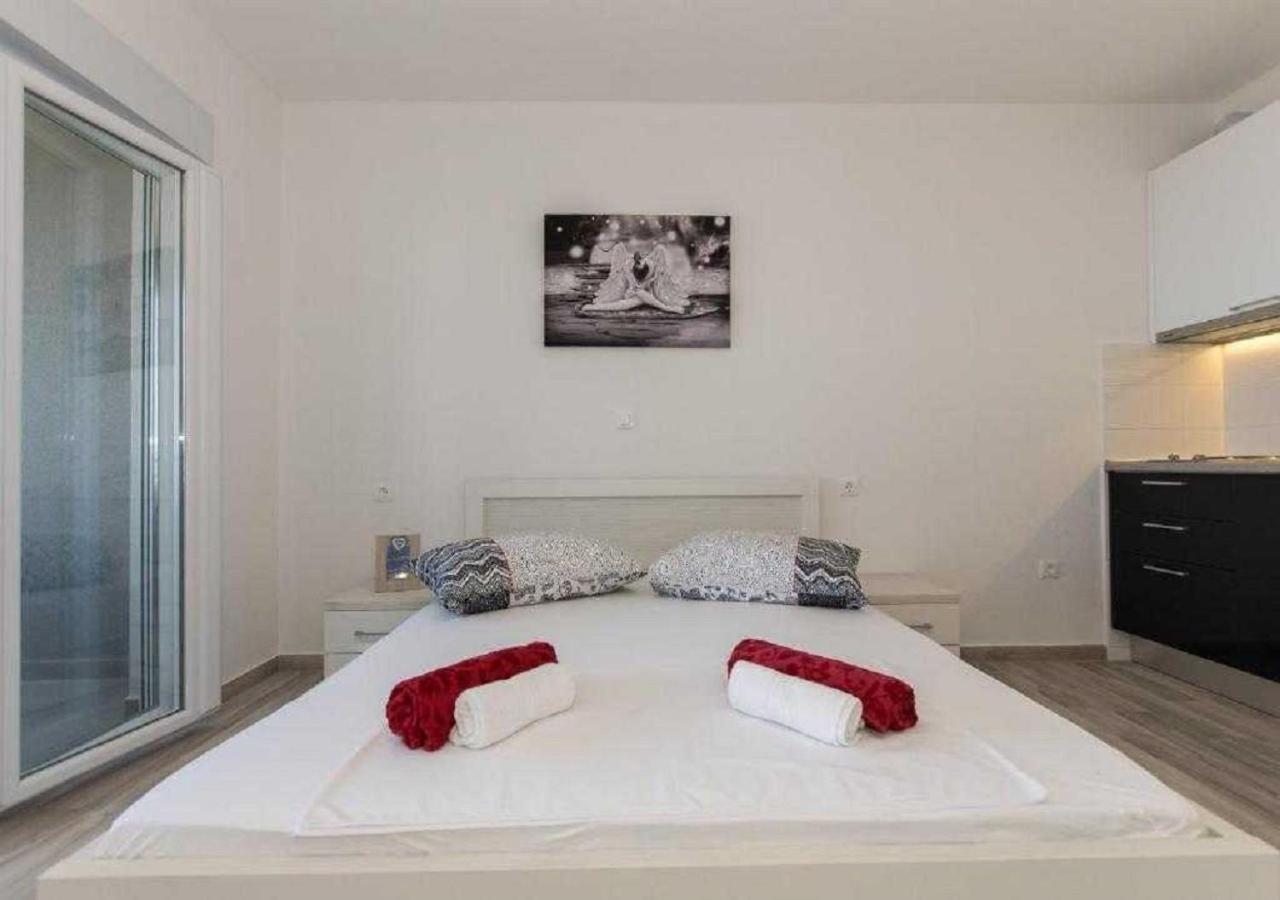 Seaview Apartments Oscar Makarska Exterior photo
